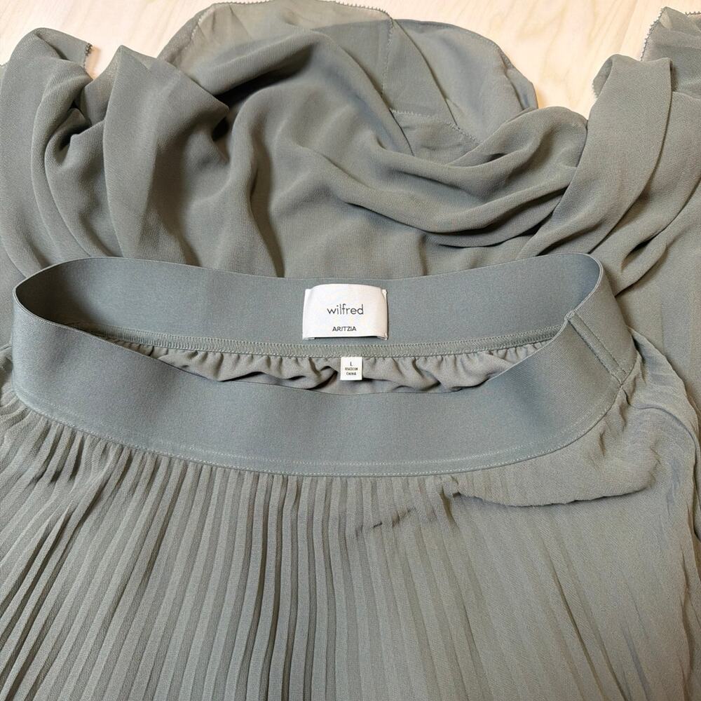 Aritzia Wilfred Twirl Midi Skirt - Picture 6 of 6